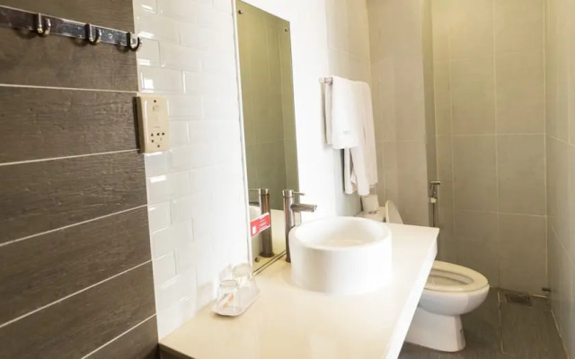 Phuong Thuy Hotel Thu Duc near QL13