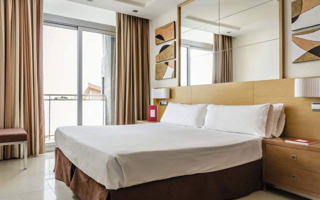 Exe Cunit Suites & Spa