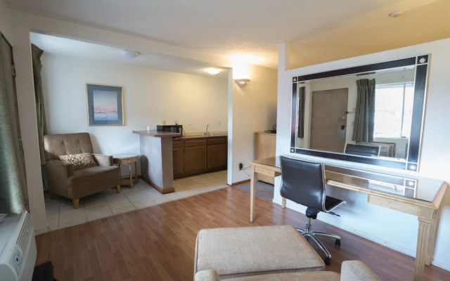 Seatac Inn