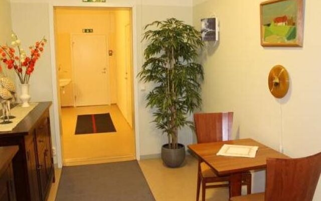 Stationshusets Hotell och Café fd Hotell Lilla Station