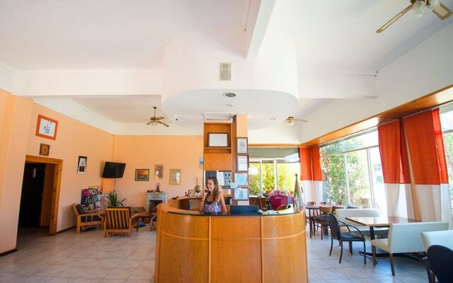 Hotel Costa Del Mar