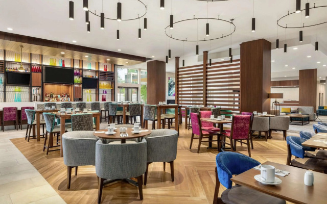 Hilton Garden Inn Seattle Airport
