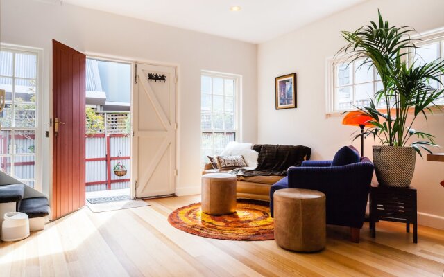 VERA, 1BDR South Melbourne Apartment