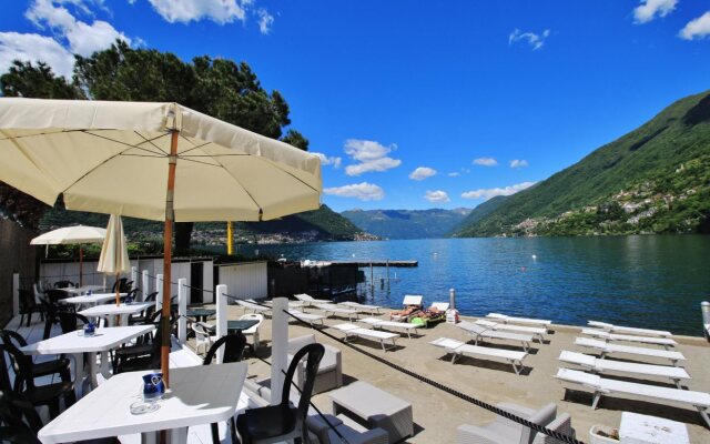 Le Finestre sul Lago