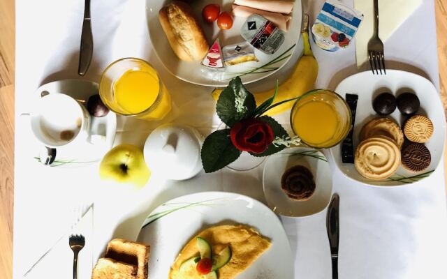 Budapest Heritage Guest House