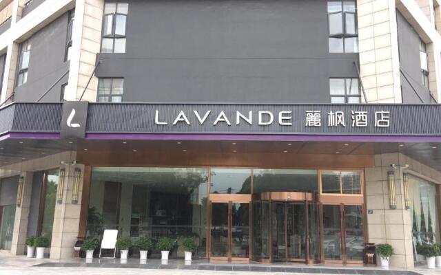 Lavande Hotel Wuhan Happy Valley Renhe Road Metro Station