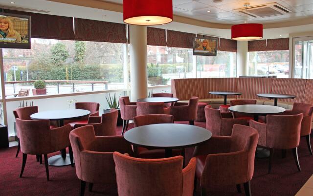 Holiday Inn Express Chester - Racecourse, an IHG Hotel