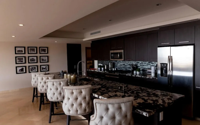 Cascadas de Pedregal 712 3 BR by Casago