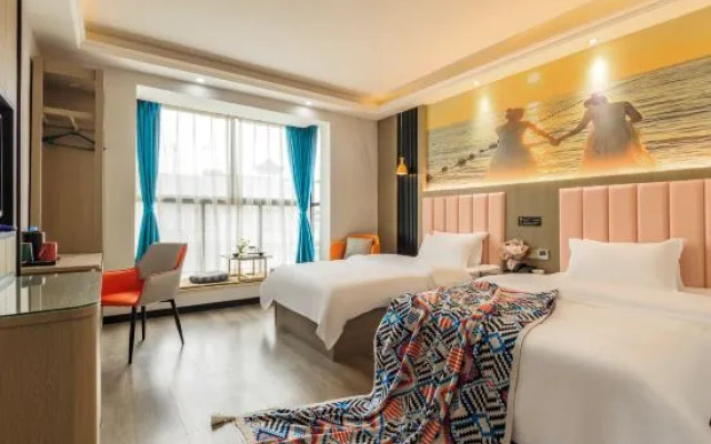 Xiangtan Jiadi Shiguang Hotel (Qi Baishi Memorial Hall Traditional Chinese Medicine Hospital)