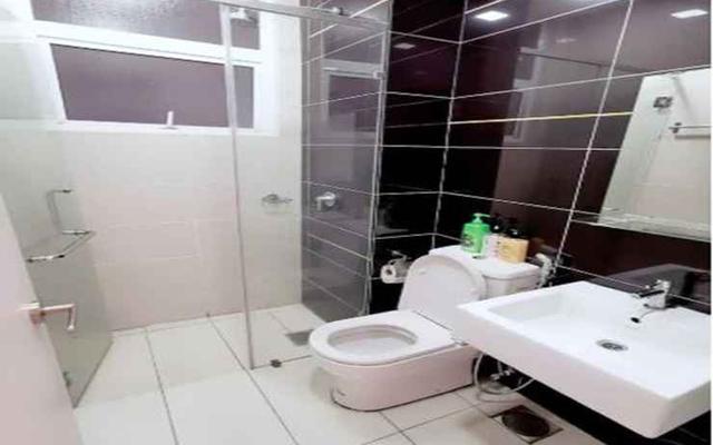 8pax / 5min walk IOI Mall / Puchong / 15min drive to Sunway