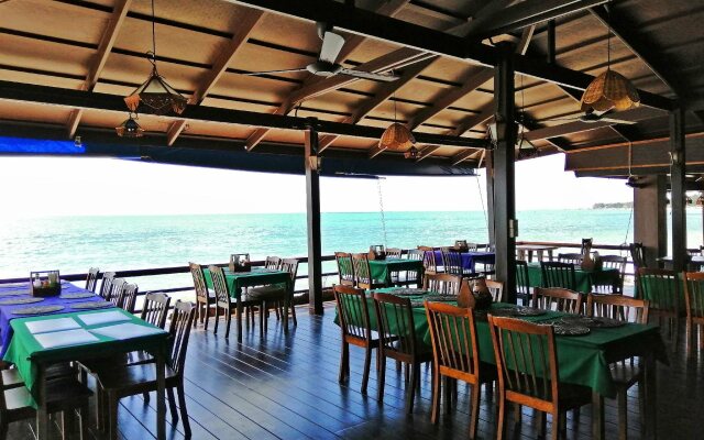 Sand Sea Beach Resort