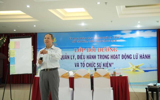 Jay Grand Hotel