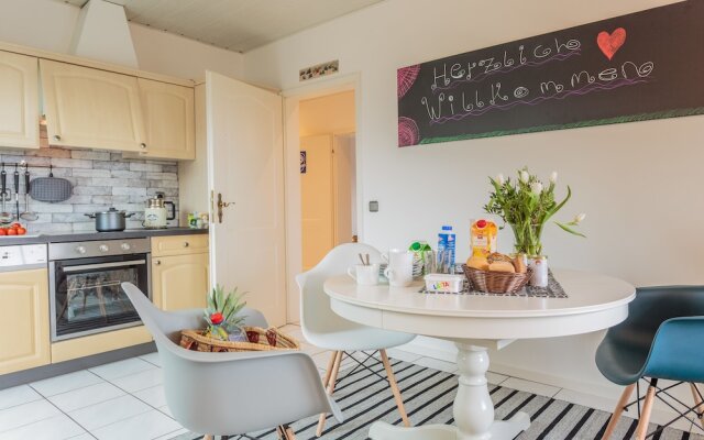 Schwalbe in der Heide