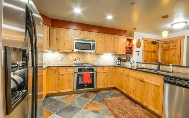 Aspen Lodge 4301