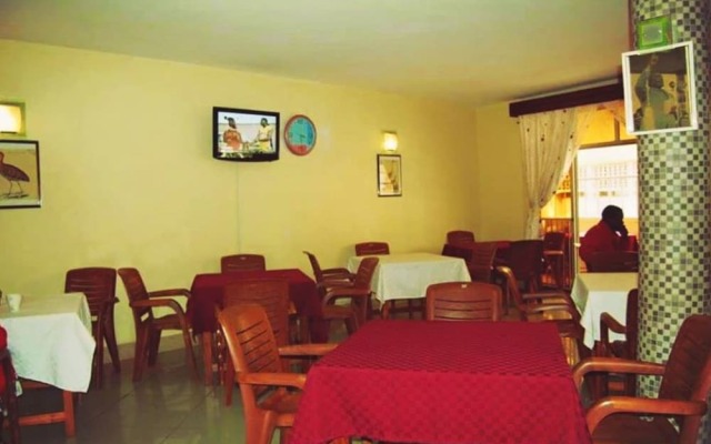County Inn Hotel