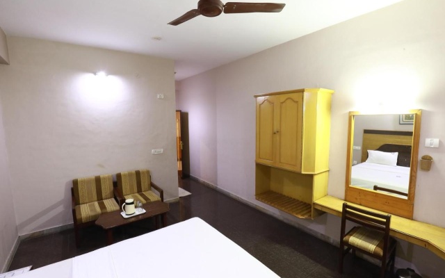 Hotel Mayas – Guest Rooms – Tiruchirappalli