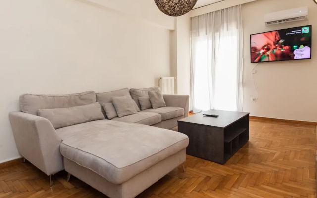 Luxury Pireas Stay New 2BR Urban Escape