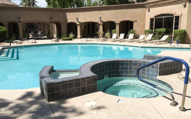 15095 Scottsdale - 2 Br Condo