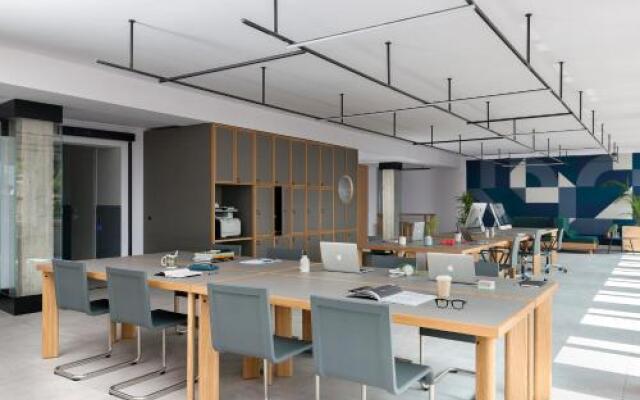 BnBiz - Coworking Hotel