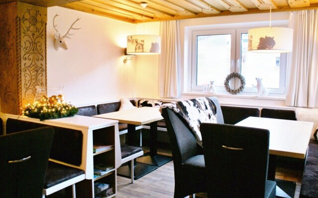 Luxury Chalet with Sauna near Ski Area in Salzburg