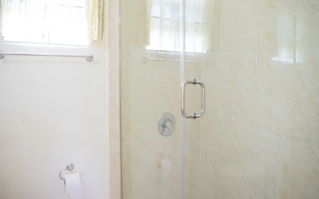 Ocho Rios Getaway Villa at Draxhall