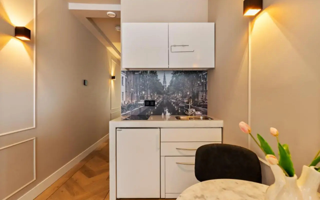 Midtown Hotel Twin Studio - Hotel in Amsterdam - Photo 2