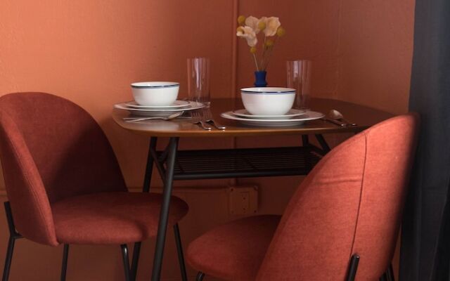 Beverly Boulevard! Cozy Studio! Sleeps 2!