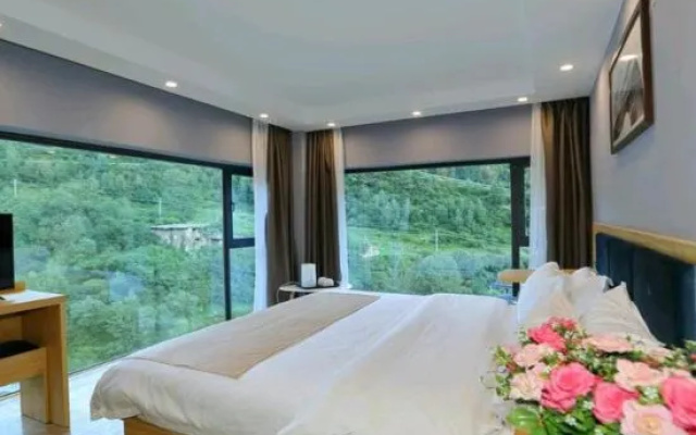 The Inn Boutique in twilight – Guest Rooms – Ngawa