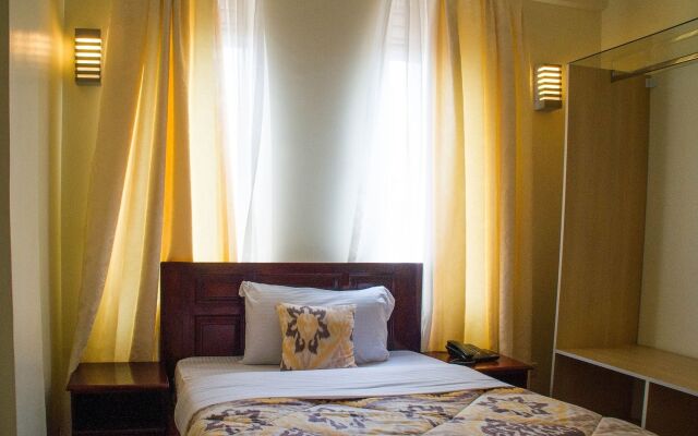 Kenendia Hotel