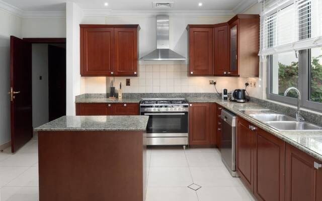 Private Pool Beach Access Villa w Cinematic Vws