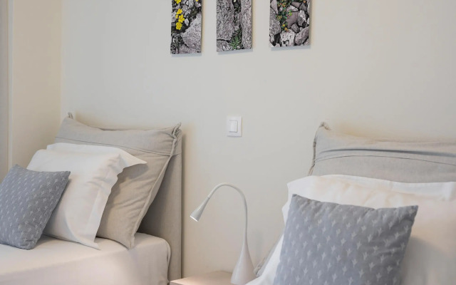 Spring Apartments