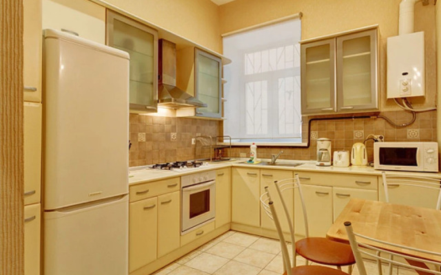 СТН на канале Грибоедова 31