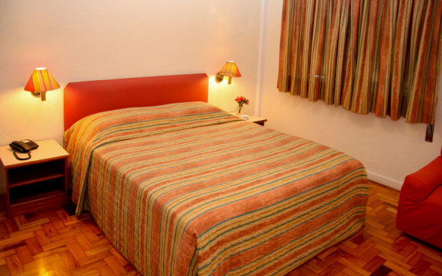 Rojas All Suites Hotel