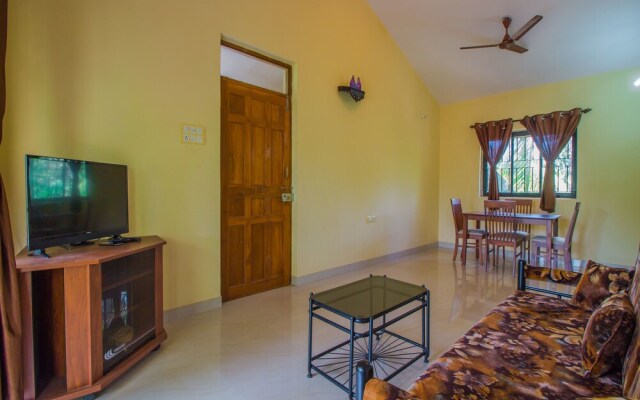 OYO 14903 Home Cozy 2BHK Varca Beach