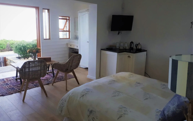 Kleinzee Oceanfront Guesthouse