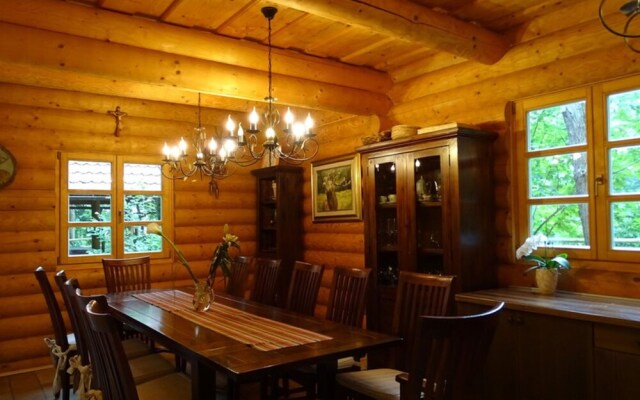 Podlipje Estate With Sauna