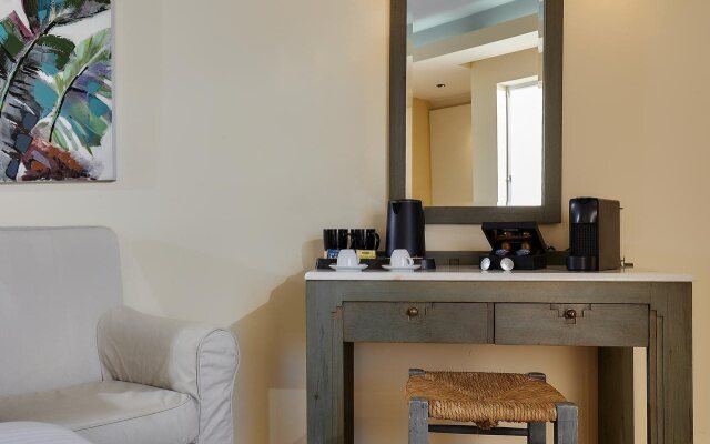 Sissi Bay Resort