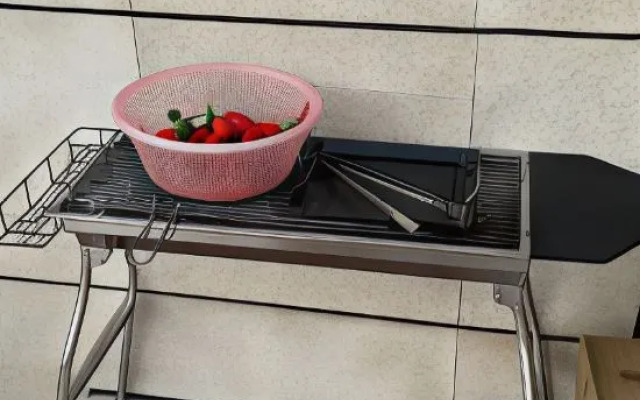 Lock Mountain Homestay