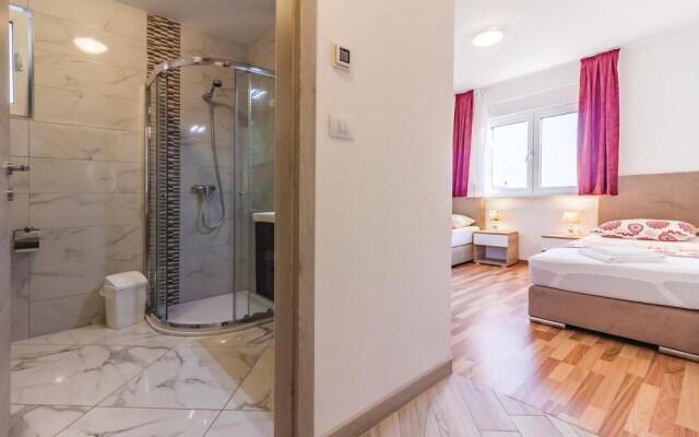 Awesome Home in Medulin With Wifi and 3 Bedrooms
