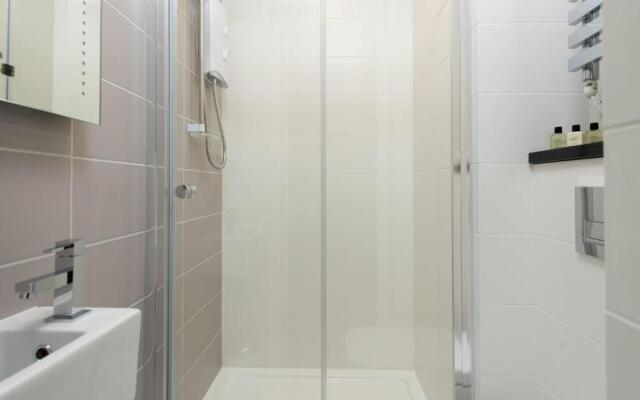Mulberry Flat 2 - Two bedroom 1st floor by City Living London
