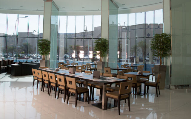 Grand Mayral Hotel