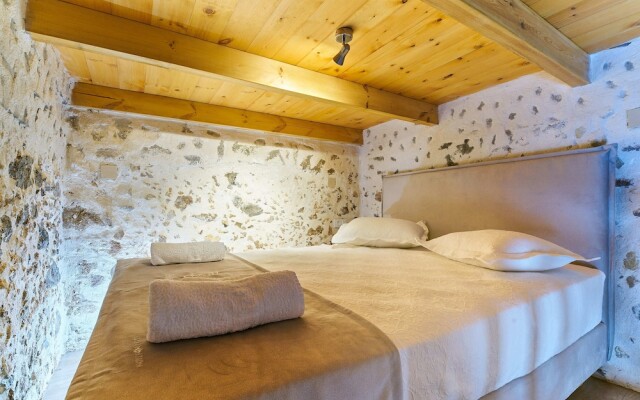 Achilleas Apartments