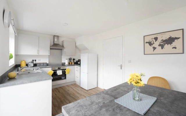 Fortified Three Bedroom Home Bristol