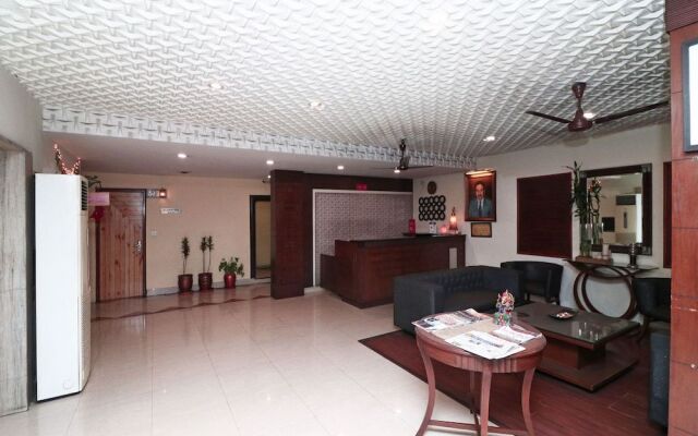 OYO 16006 Hotel Meedo's Grand