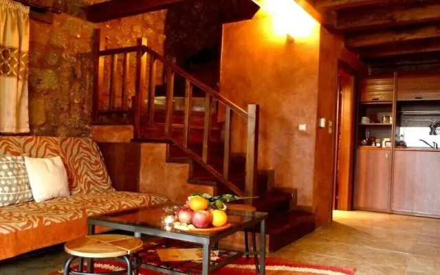 Paliokastro Guesthouse