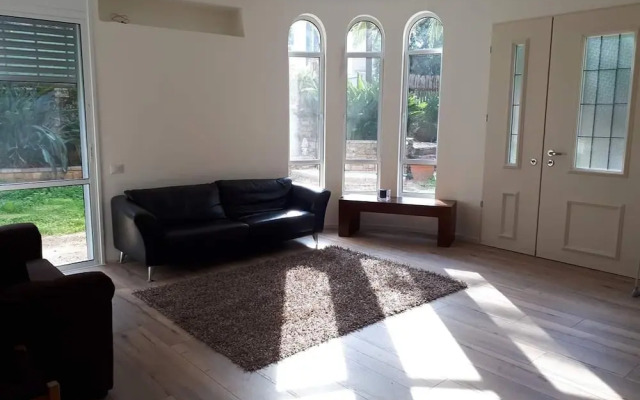 Etty's Hous - Boutique Hotel