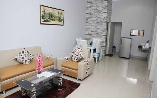 Oyo 1265 Zamrud Hotel