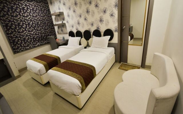 OYO 514 Nirvana Hotel