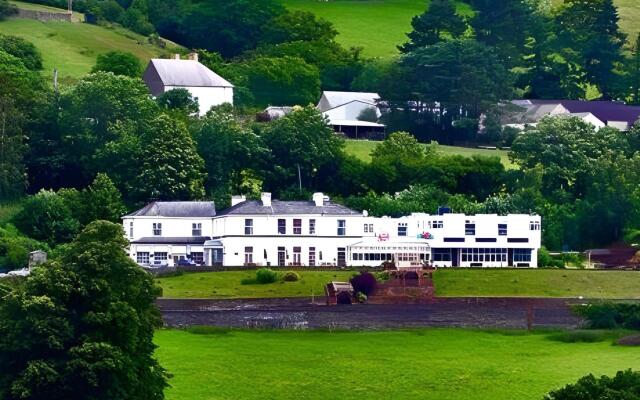 The Manor Hotel