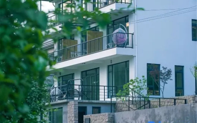 Wuji Fine•Mogan Mountain resort hotel